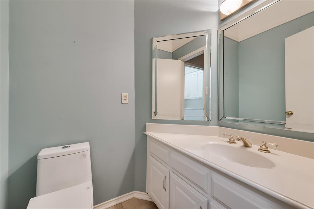 2904 Verona Court