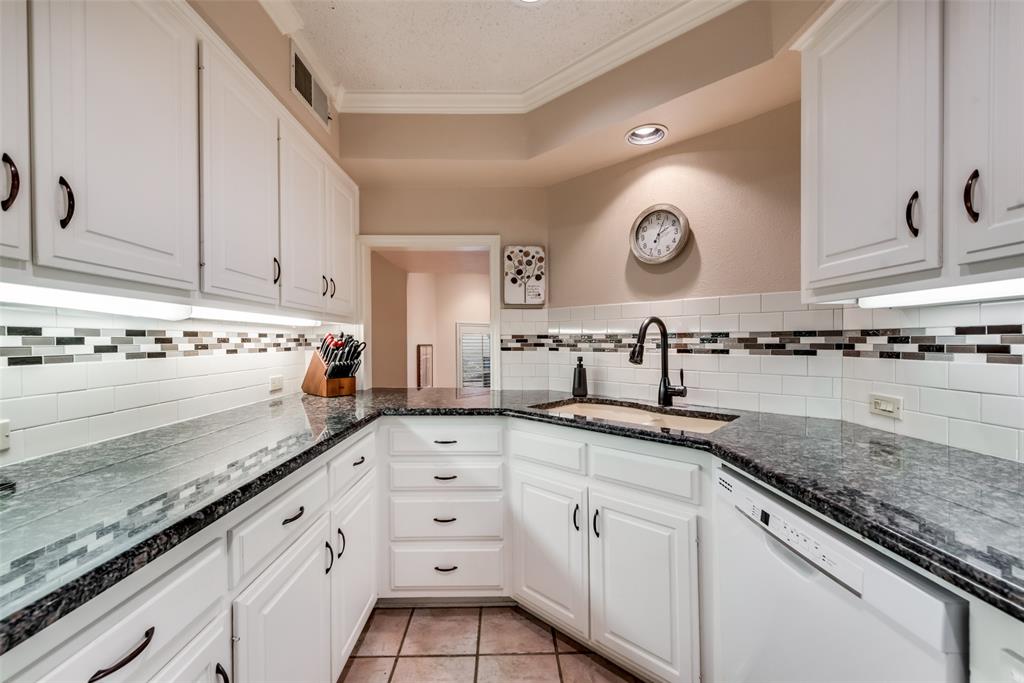 2904 Verona Court