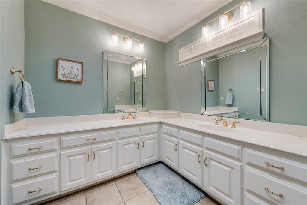 2904 Verona Court
