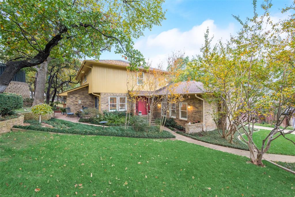 2904 Verona Court