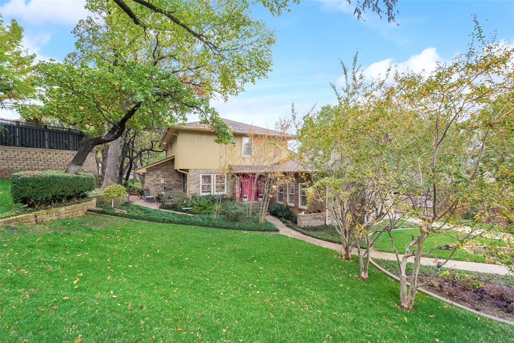 2904 Verona Court