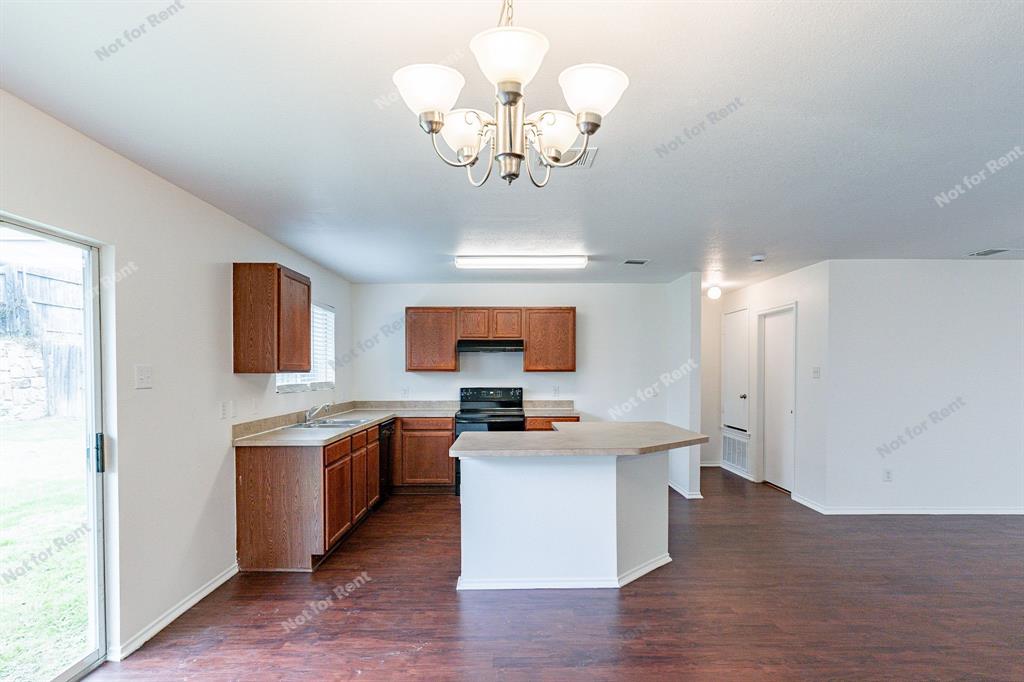 2117 Laughlin Road