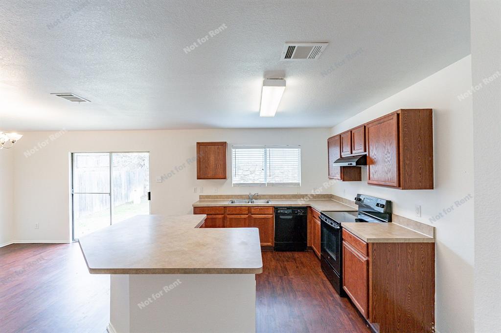 2117 Laughlin Road