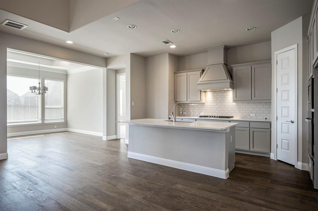 3412 Calico Drive