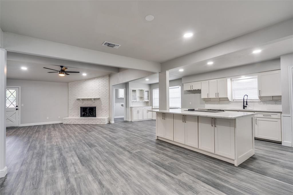 2913 Roundrock Trail