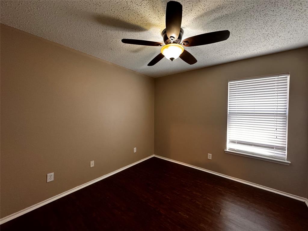 7117 Bountiful Grove Drive