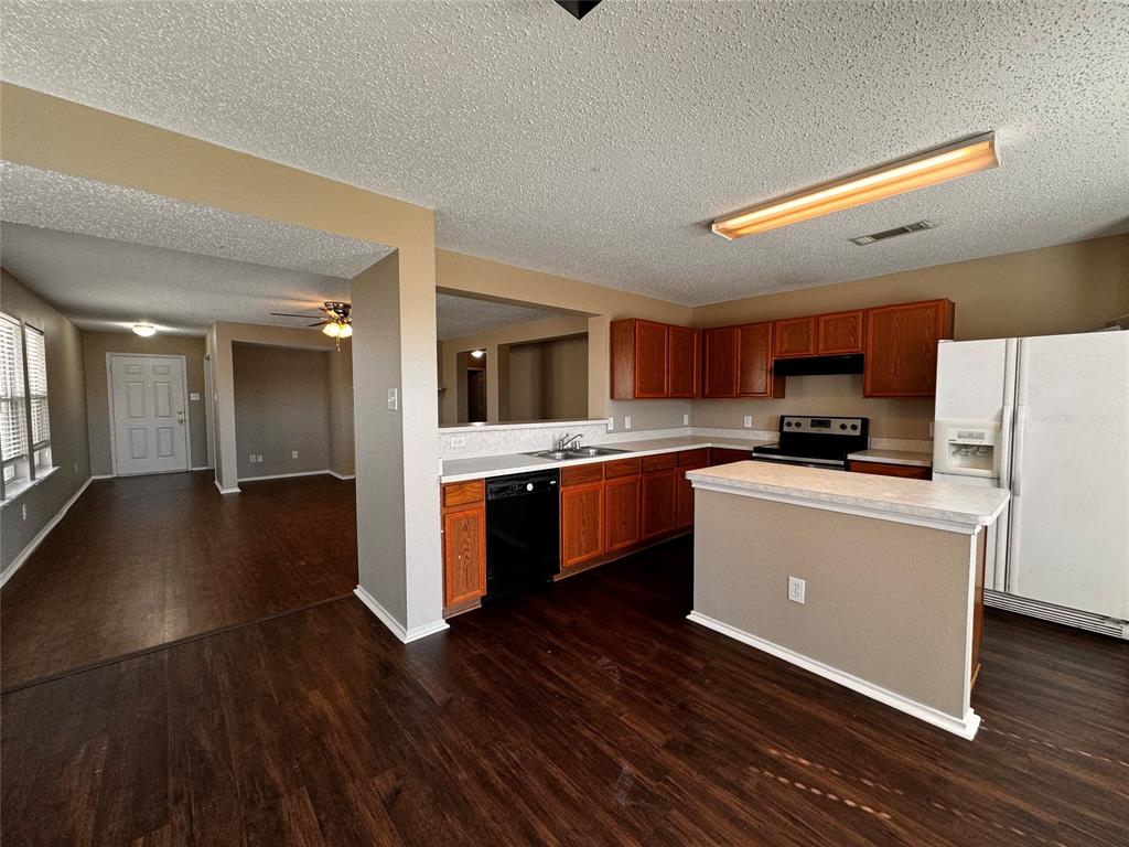 7117 Bountiful Grove Drive