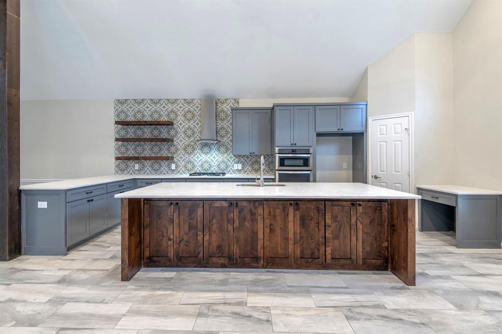 1329 Exeter Drive