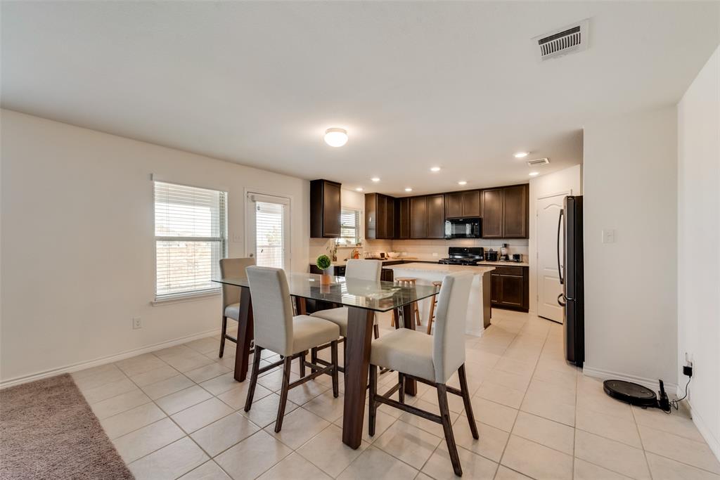 2781 Tobias Lane
