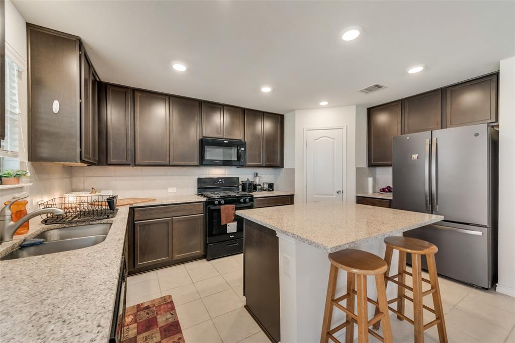 2781 Tobias Lane