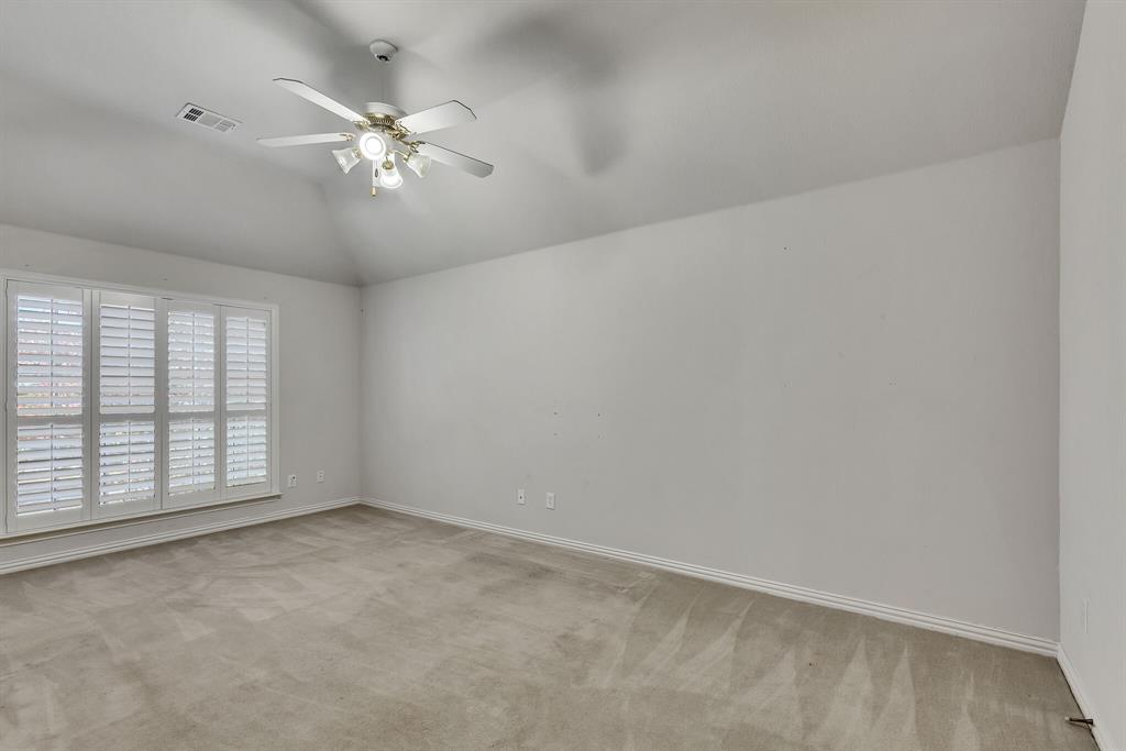 946 Bluffview Drive