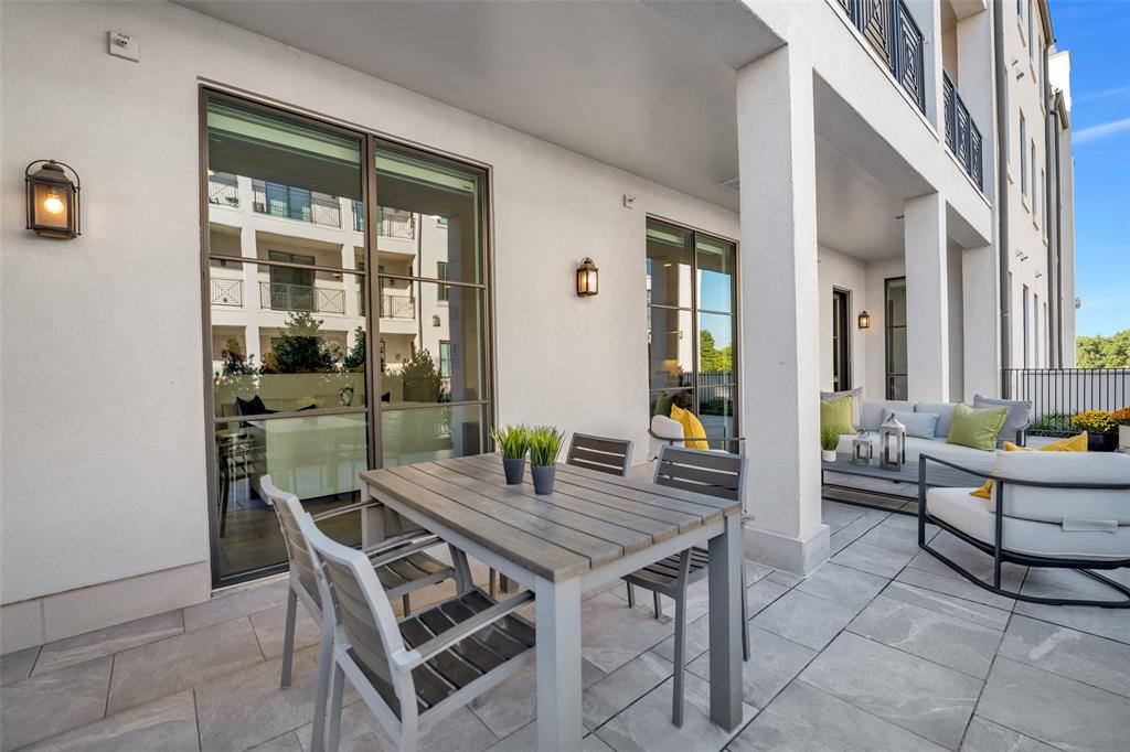 5270 Town And Country Boulevard, #114