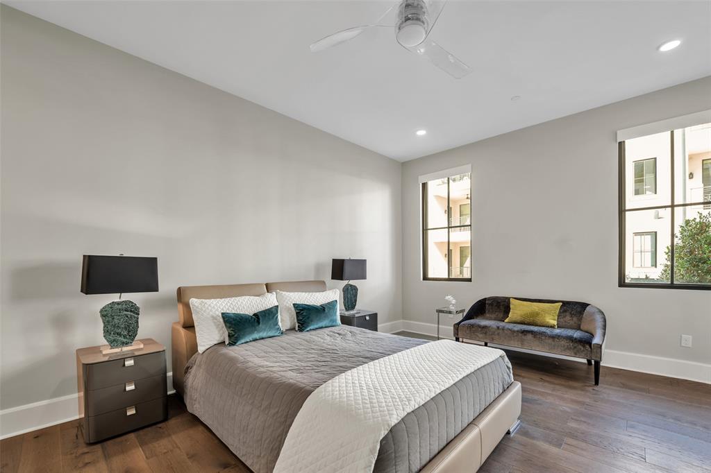 5270 Town And Country Boulevard, #114
