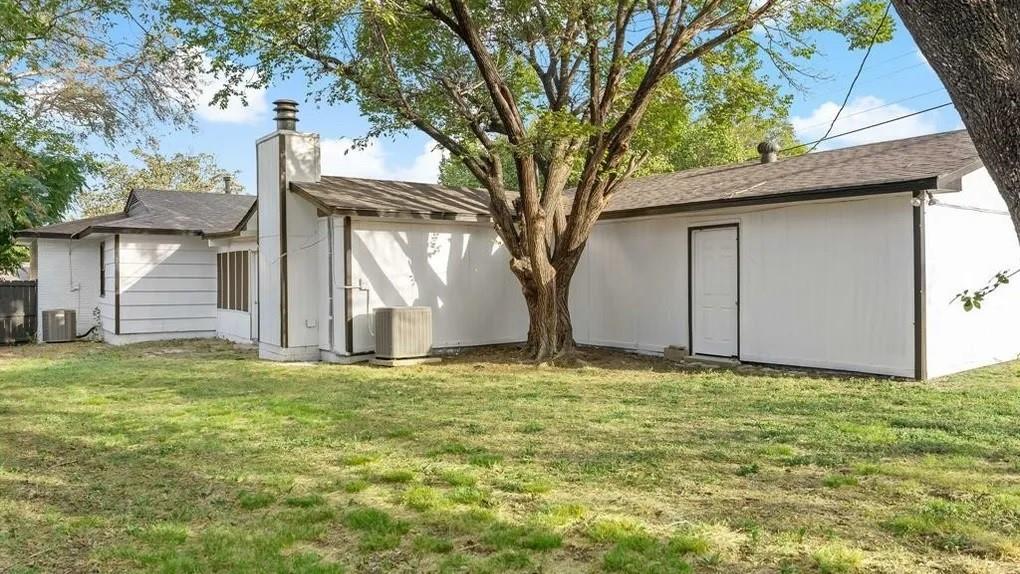 4801 Selkirk Drive