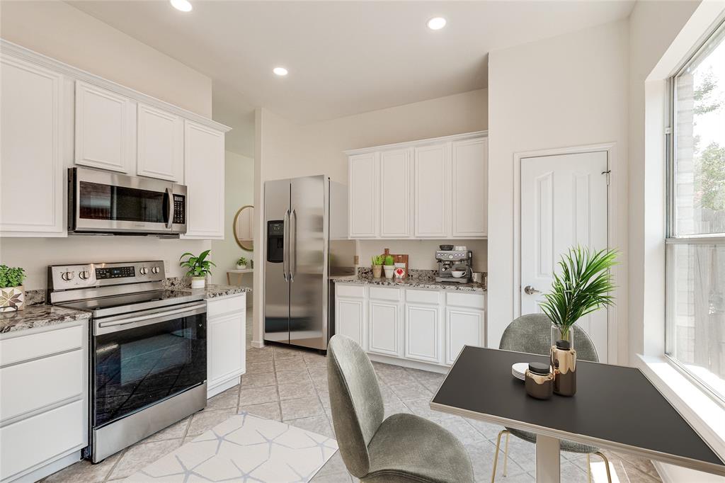 3320 Woodbluff Lane