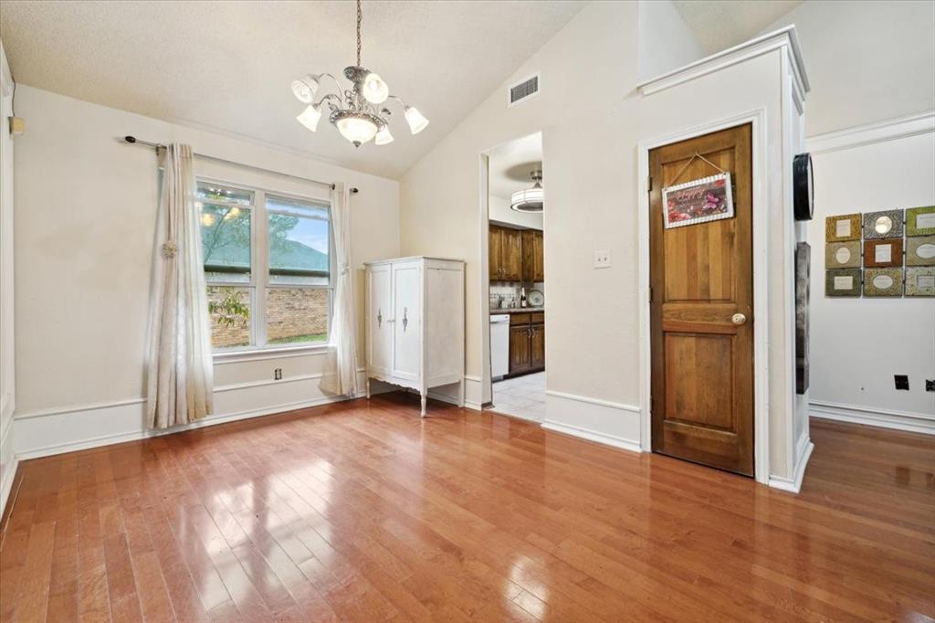 2202 Reading Road