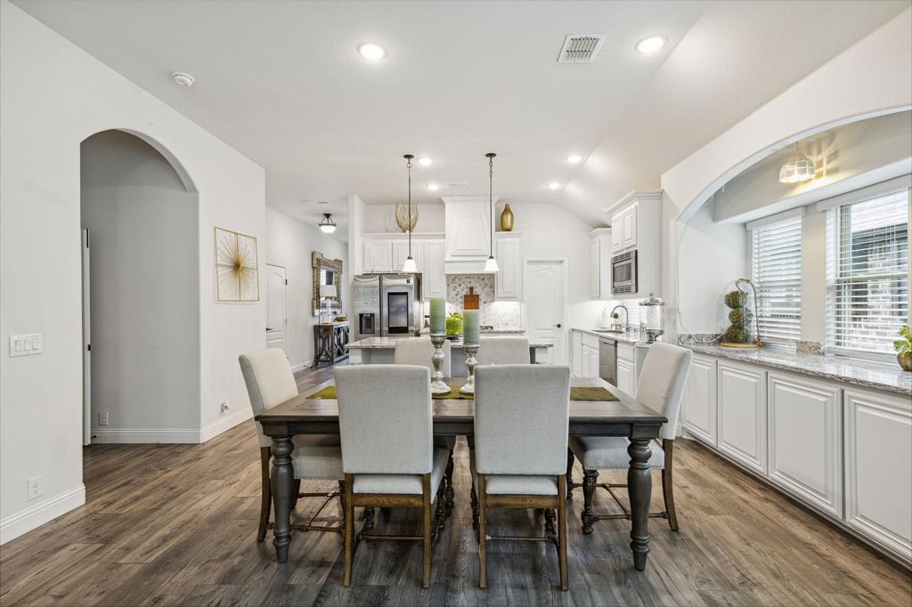 1217 Timber Grove Terrace
