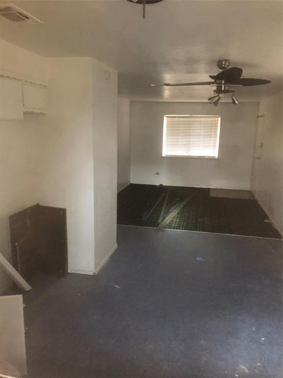 1802 Jay Circle