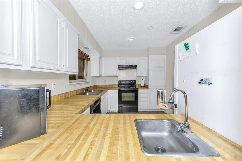 9726 Amberton Parkway