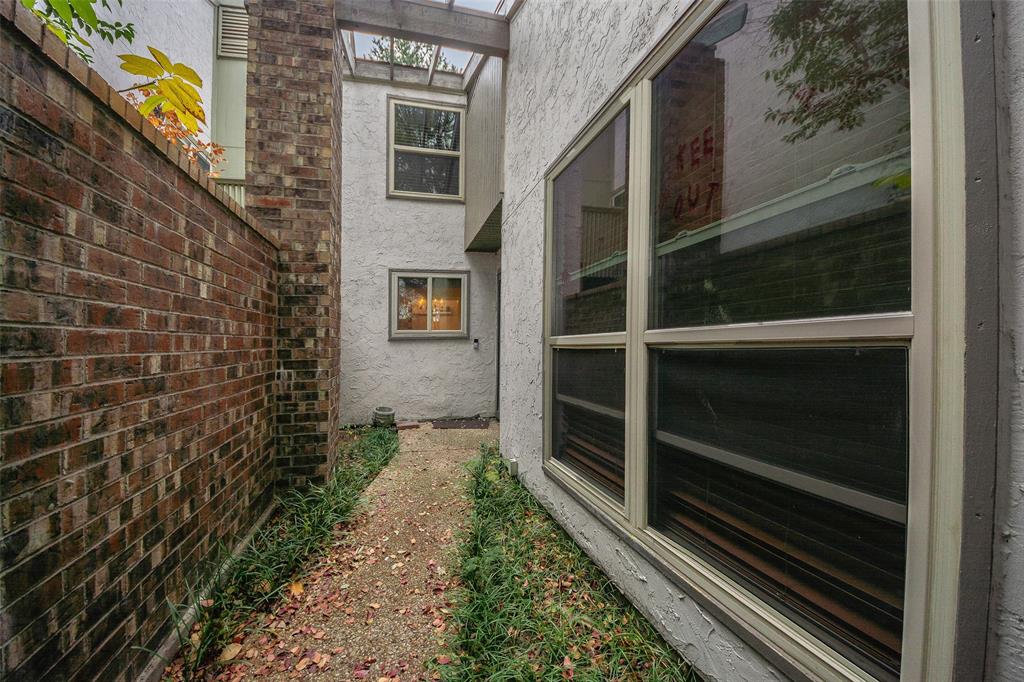 9726 Amberton Parkway
