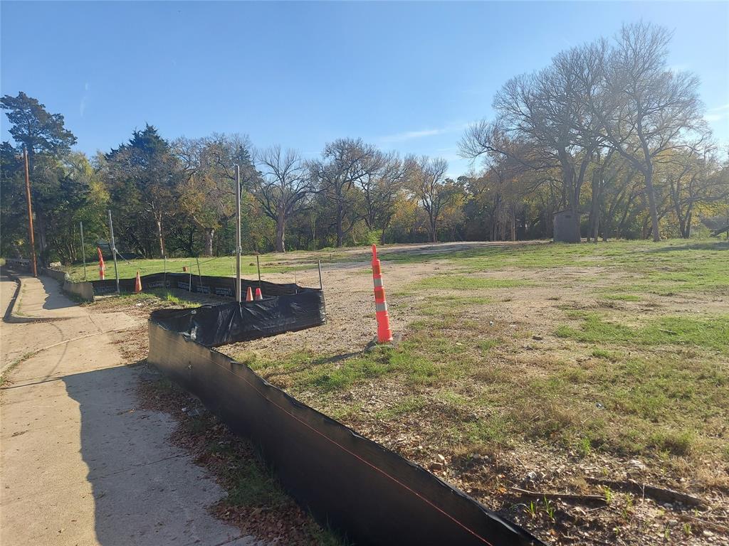 235 N Seagoville Road