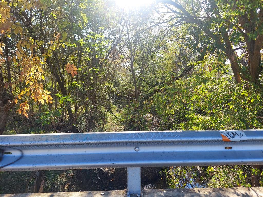 235 N Seagoville Road