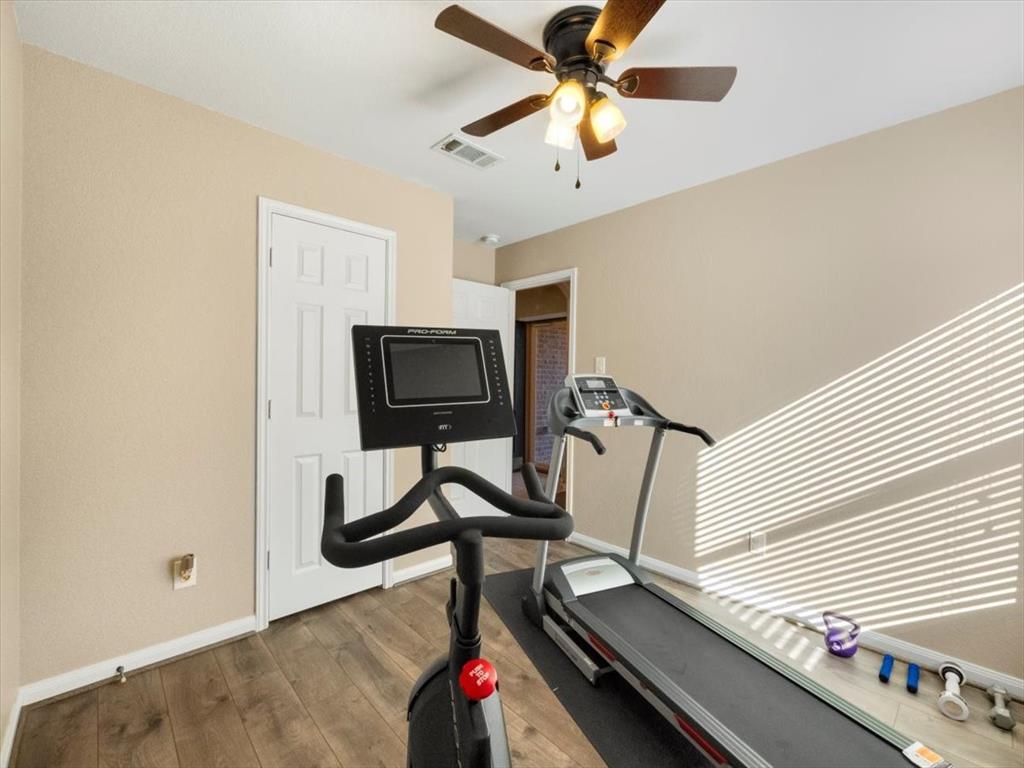 10020 Quail Glen Drive