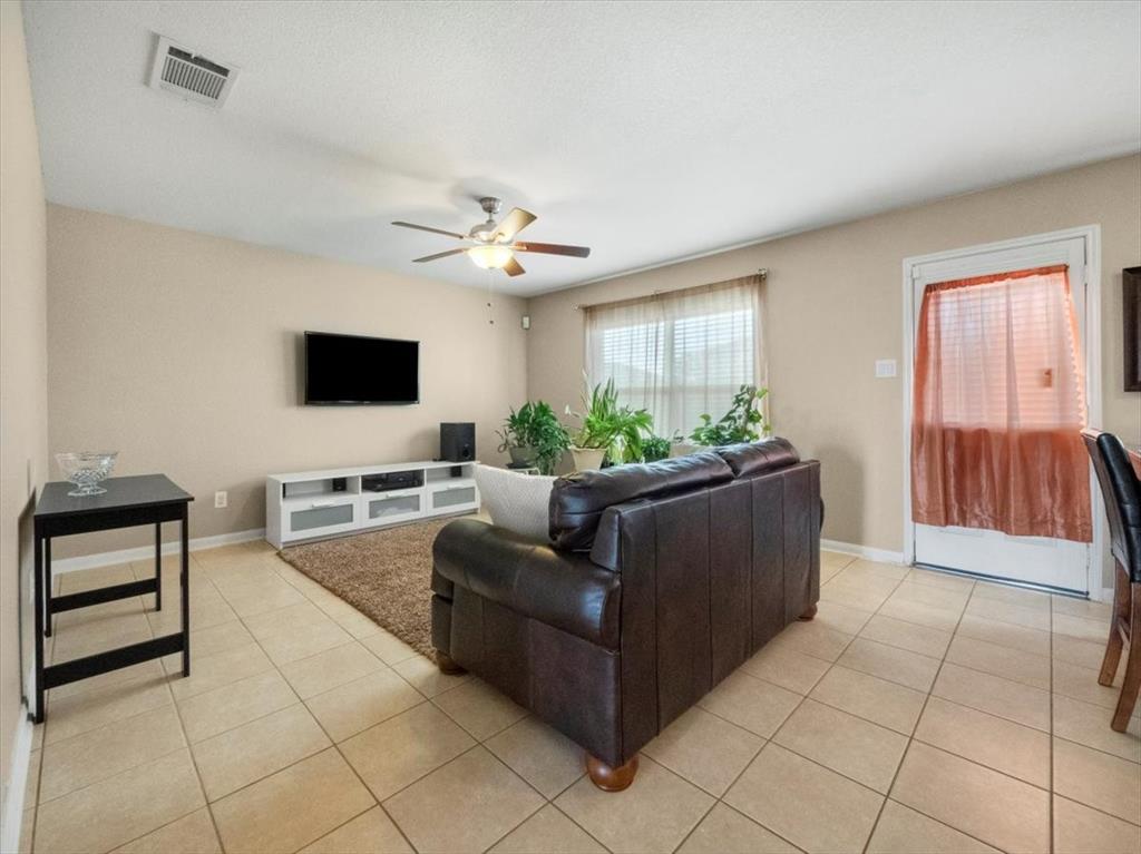 10020 Quail Glen Drive