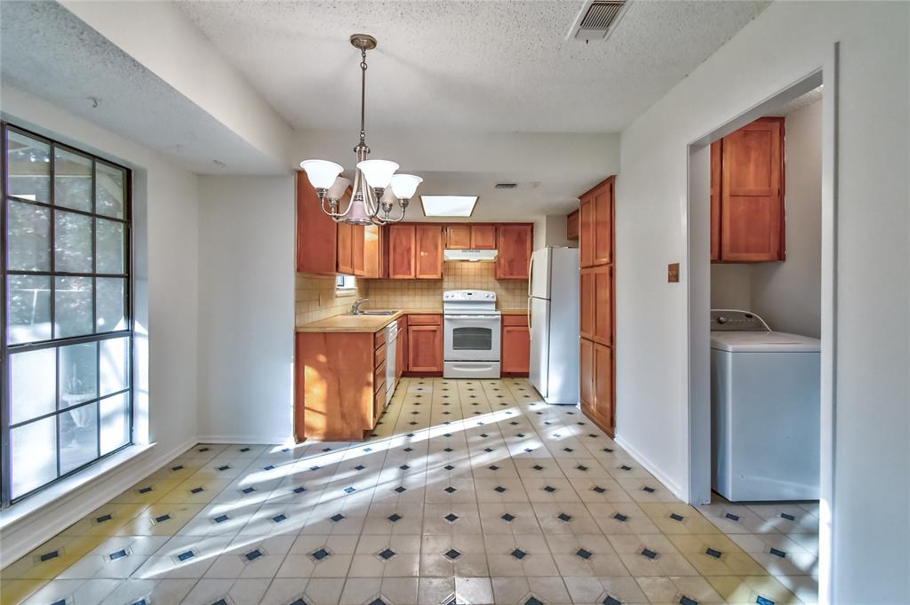 1126 Briar Creek Drive