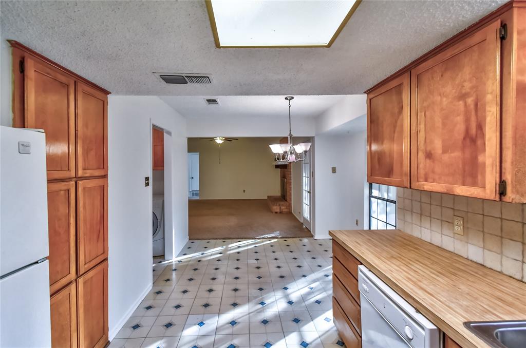 1126 Briar Creek Drive