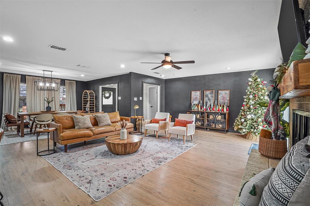 4100 Coral Circle