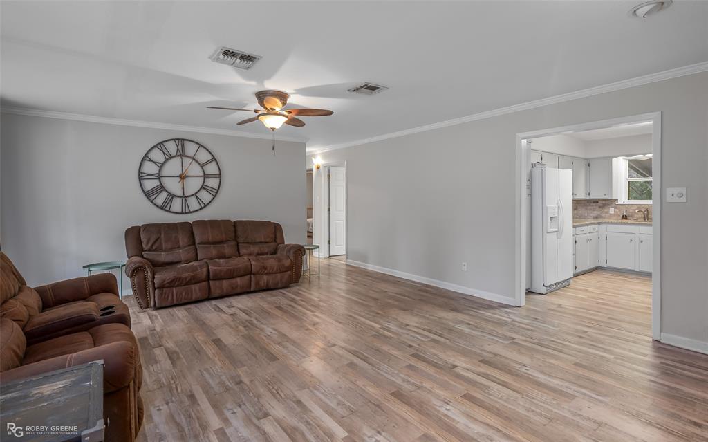 137 Lawrence Drive