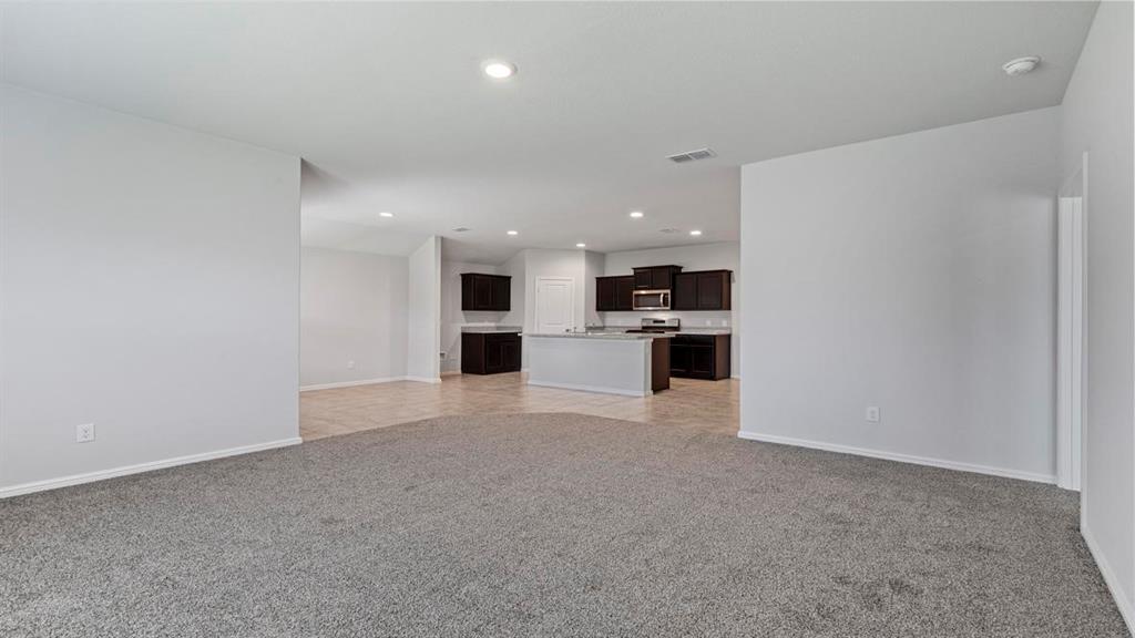 400 BEEKEEPER Drive