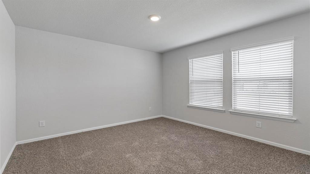 400 BEEKEEPER Drive