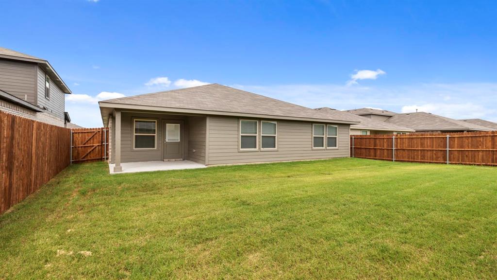 400 BEEKEEPER Drive