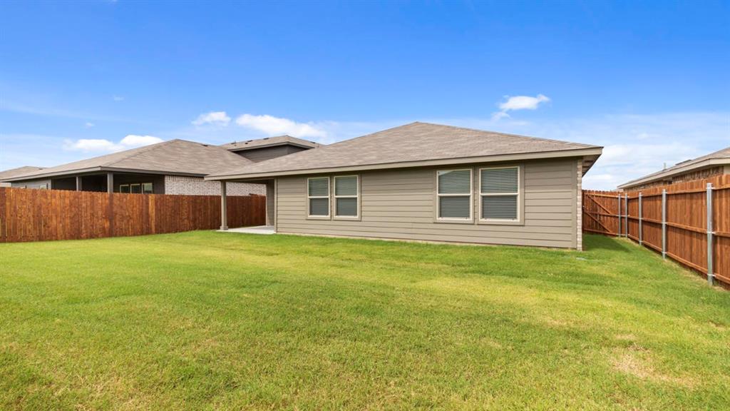 400 BEEKEEPER Drive