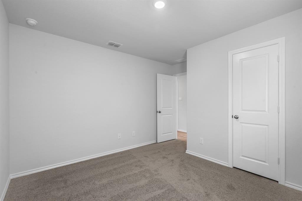 412 BEEKEEPER Drive