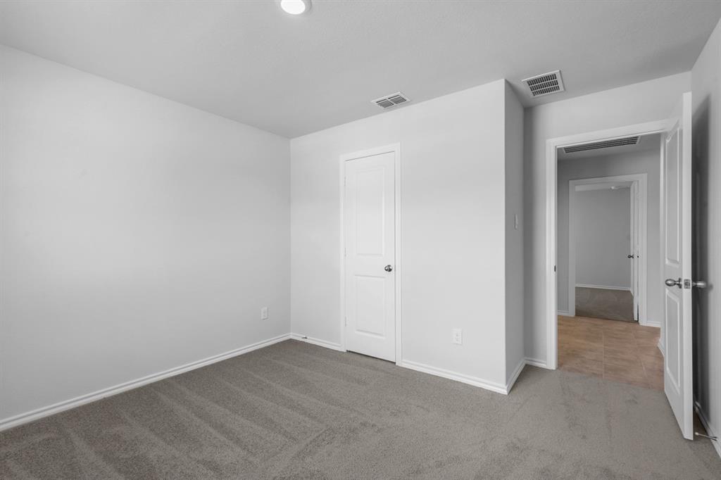 412 BEEKEEPER Drive