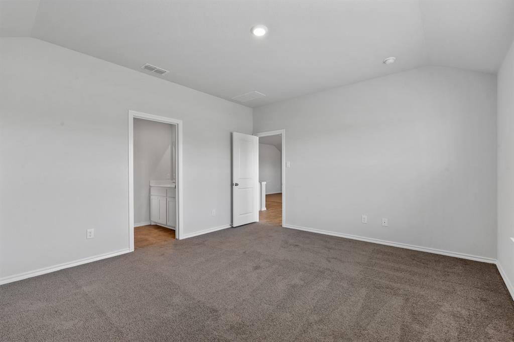 412 BEEKEEPER Drive