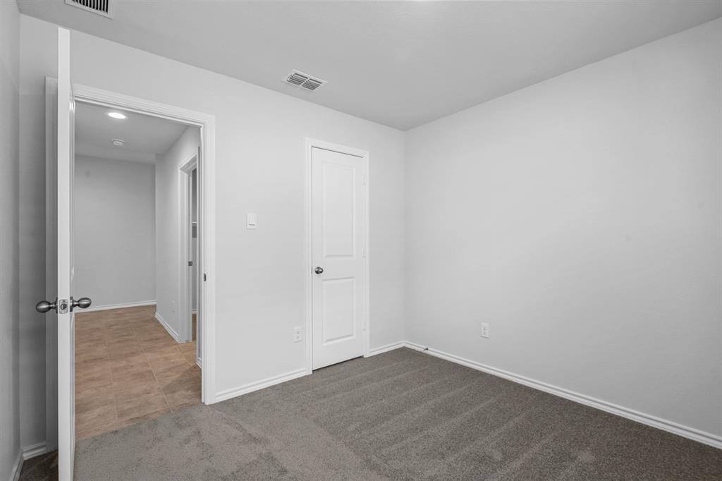 412 BEEKEEPER Drive