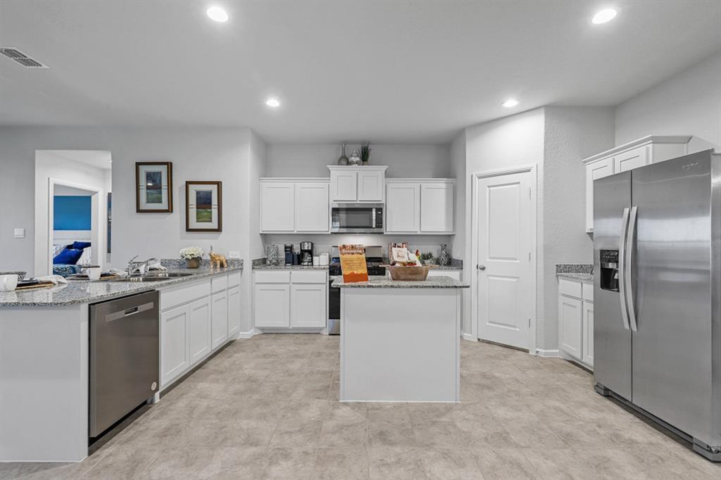 9616 MOUNTAIN MINT Drive