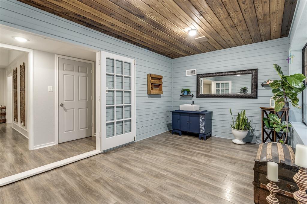 574 Ponderosa Road