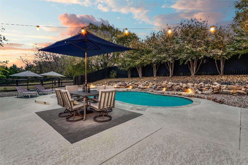 574 Ponderosa Road