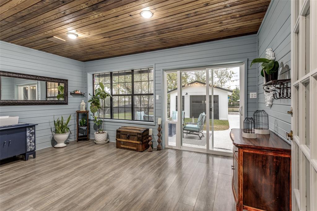 574 Ponderosa Road