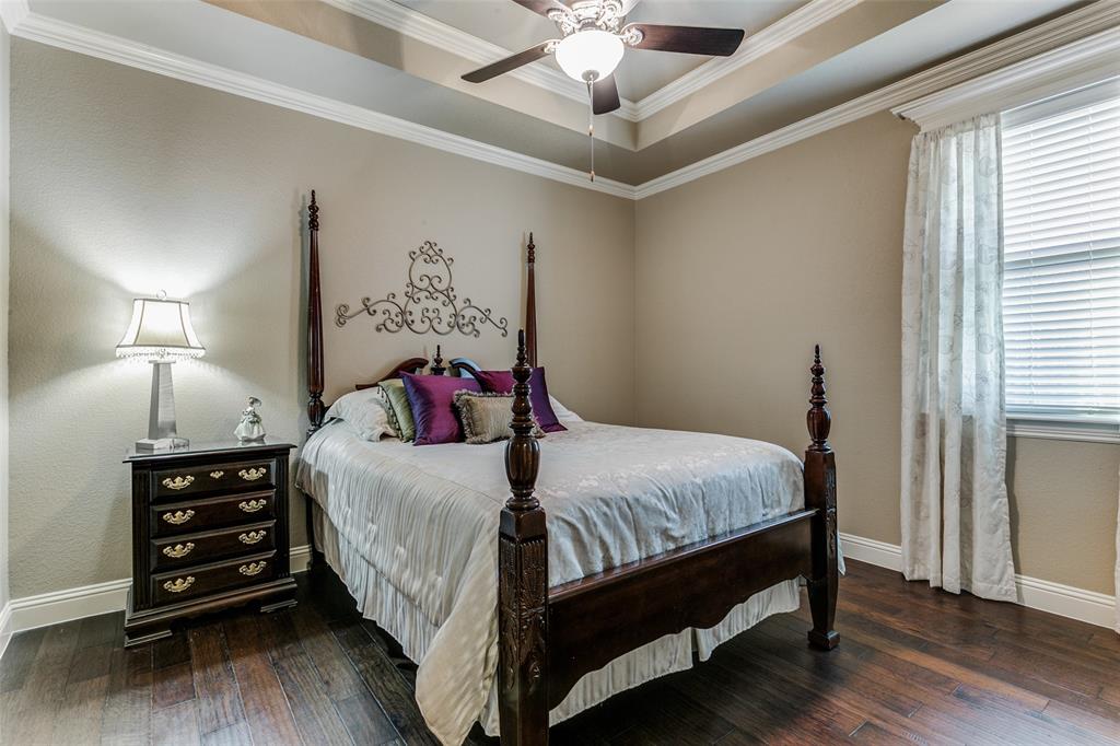 8613 Shadywood Lane