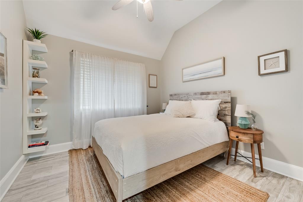 6628 Oakmont Court