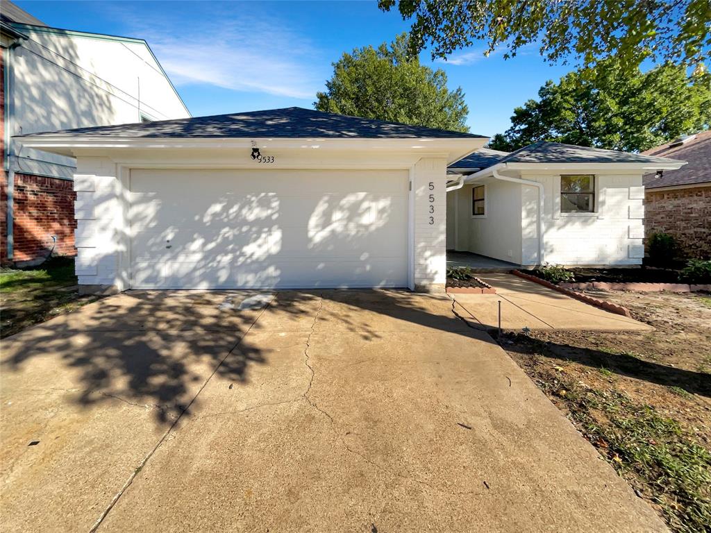 5533 Silver Maple Drive