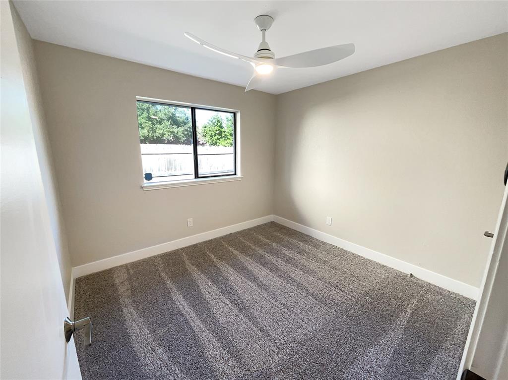 5533 Silver Maple Drive