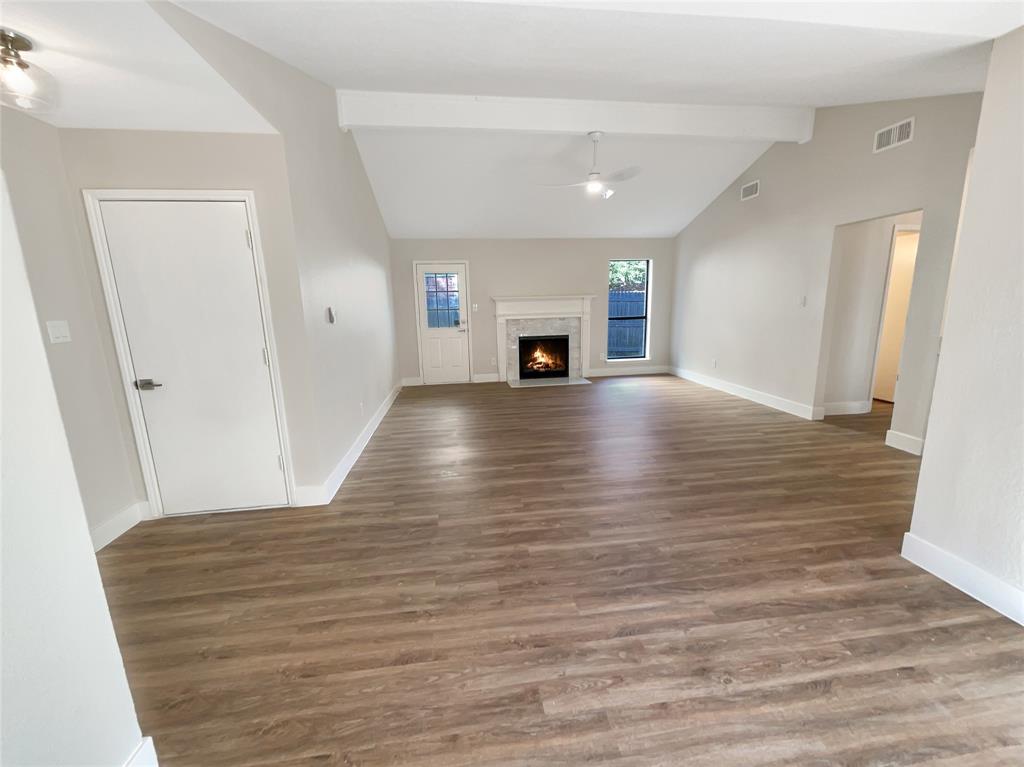 5533 Silver Maple Drive