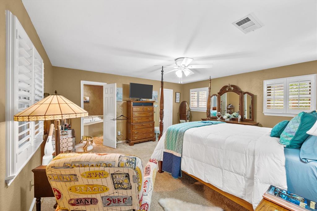 2807 Monties Lane